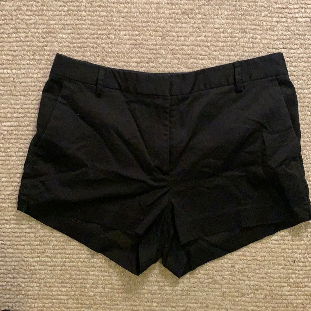 Size 12, black H&M shorts